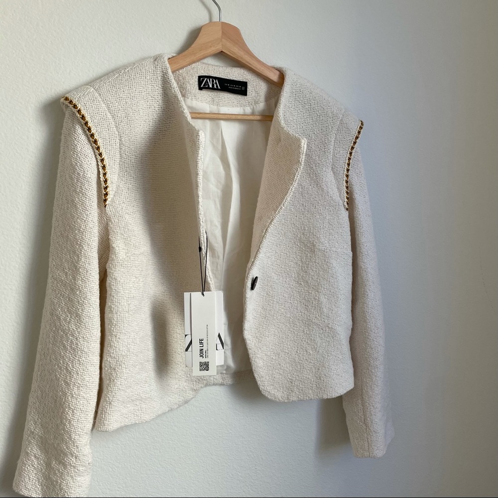 Zara Textured Jacket With Contrasting Piping - Picture 8 of 16